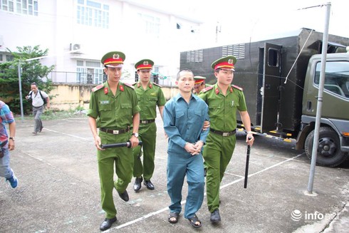 Vụ khiến ông Nén bị tù oan 18 năm: Tuyên phạt nghi can chính 20 năm tù - ảnh 6