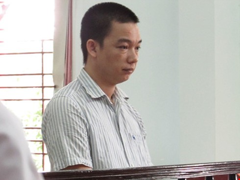 Vừa quen cô gái qua Zalo đã giở trò đồi bại - ảnh 1