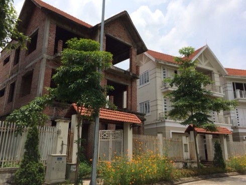 KĐT Đặng Xá: Phố tiền tỷ bỏ hoang cạnh nhà thu nhập thấp - ảnh 8