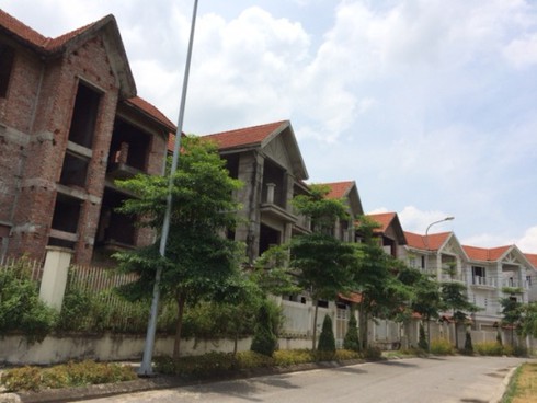 KĐT Đặng Xá: Phố tiền tỷ bỏ hoang cạnh nhà thu nhập thấp - ảnh 9