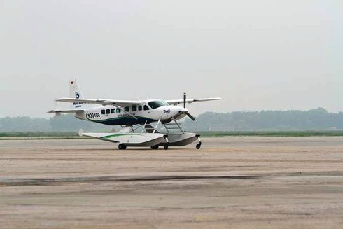 Hình ảnh đầu tiên của thủy phi cơ vượt 15.000km về Việt Nam - ảnh 7