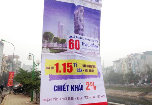 Đua khuyến mại, cam kết “sốc” để “dụ” khách mua nhà - ảnh 1