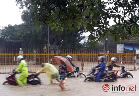 Thủ tướng yêu cầu khắc phục hậu quả mưa lũ ở Quảng Ninh - ảnh 1