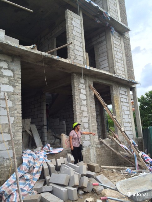 Chuyện lạ Hà Nội: Dự án xây nhà trên cống thoát nước của cả làng? - ảnh 2