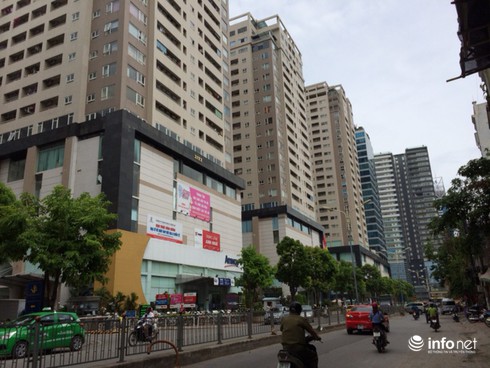 Hà Nội: Đường sá ngày càng tắc nghẹt vì chung cư bủa vây - ảnh 9