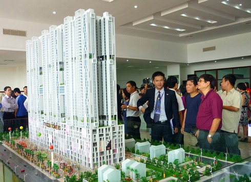 Giao dịch bất động sản cả năm sụt giảm - ảnh 1