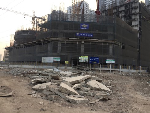 Bất ngờ với lý do dừng thi công dự án của “đại gia mới nổi” - ảnh 1