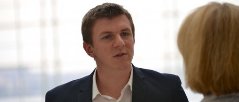 Nỗi sợ hãi và tham vọng chính trị đằng sau các nhà báo Mỹ - ảnh 2