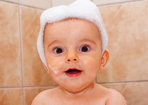 Đừng bao giờ khoe ảnh con cái lên Facebook - ảnh 1