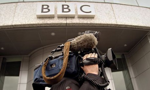 Phóng viên BBC đốt quá nhiều tiền để... ngủ? - ảnh 1