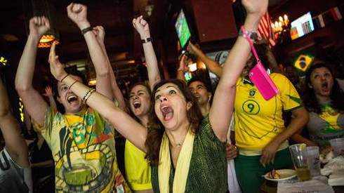 Khai mạc World Cup: Brazil, chiến thắng và những cuộc biểu tình đỏ lửa - ảnh 2
