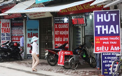 Cháu đã nạo phá thai 4 lần, liệu có thể sinh con được nữa không? - ảnh 1