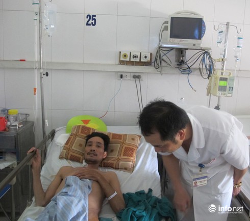 2 người đàn ông suýt chết vì để thầy lang tiêm lung tung trên người - ảnh 1