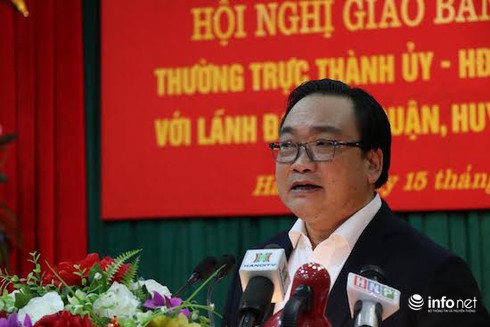 Bí thư Hà Nội: Cứ làm cái gì khó là đổ lỗi cho ý thức người dân thì không được - ảnh 1