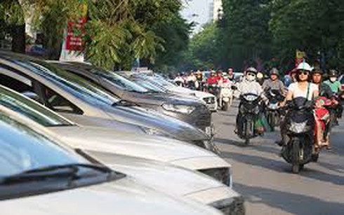 Hà Nội: Chuẩn bị giám sát các điểm đỗ xe, bến, bãi đỗ xe công cộng - ảnh 1