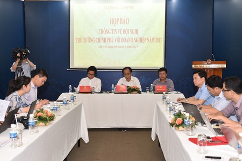 Hội nghị Thủ tướng với DN 2017: ​Trọng tâm là tạo điều kiện cho DN phát triển! - ảnh 1