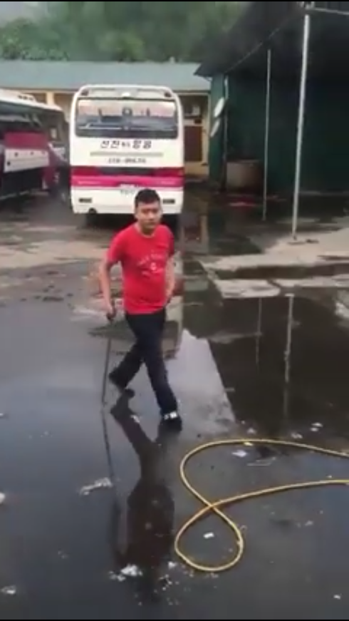 Bắt khẩn cấp nhóm côn đồ đánh, chém gục chủ xe khách - ảnh 3