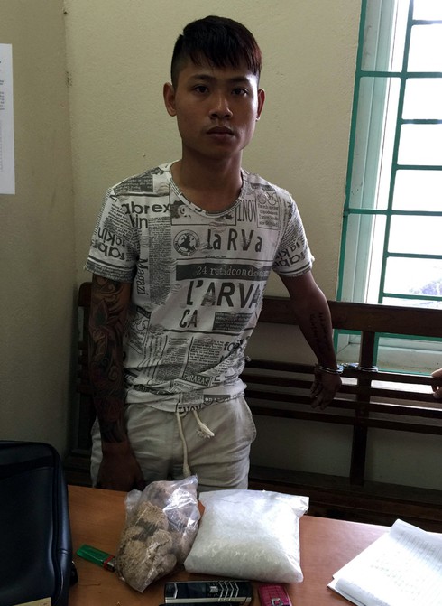 Mang 1,7 kg ma tuý qua trạm kiểm soát chống buôn lậu - ảnh 1