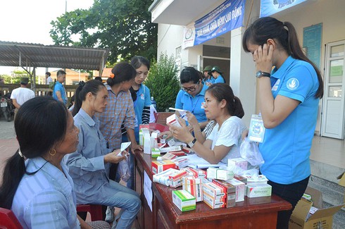 Bắt đầu Chương trình Sinh viên với biển, đảo Tổ quốc năm 2016 - ảnh 1