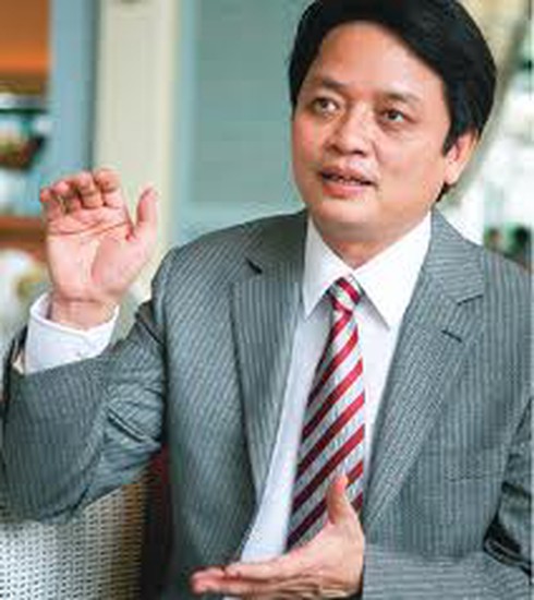 Sếp ngân hàng: 'Có tiền lúc này tôi không mua vàng