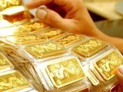 Vàng chênh thế giới dưới 2 triệu đồng, đấu thầu vàng ế - ảnh 1