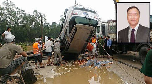 Bộ trưởng Vũ Huy Hoàng nêu gương PGĐ Sở bị lũ cuốn - ảnh 1