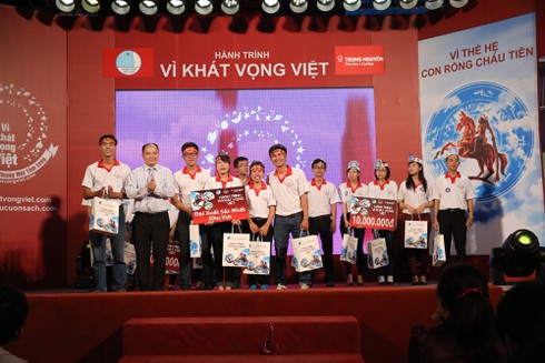 Sinh viên Thủ đô hào hứng với Hành trình Vì khát vọng Việt - ảnh 1