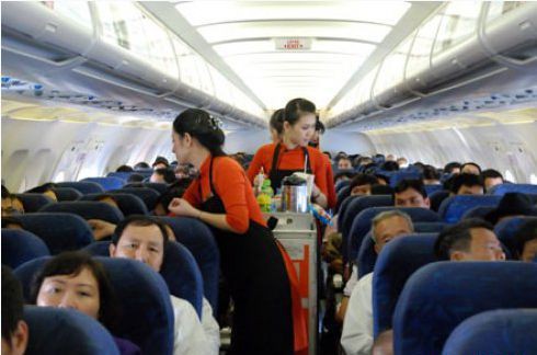 “Chóng mặt”, tốn tiền vì có quá nhiều đoàn công tác - ảnh 1