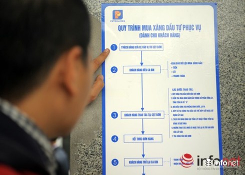 Bán xăng tự bơm kiểu Tây, sếp Petrolimex nói gì? - ảnh 2