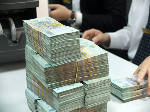 Vay lãi rẻ năm nay có dễ? - ảnh 1