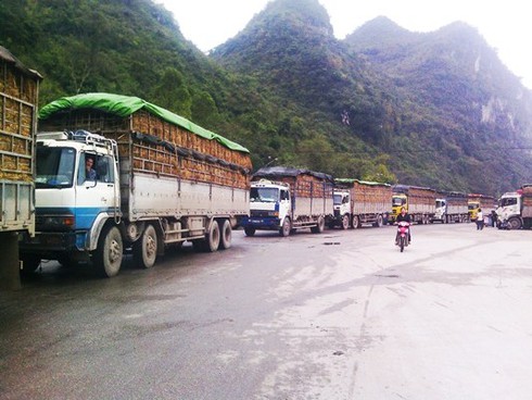 Tái diễn cảnh nông sản Việt
