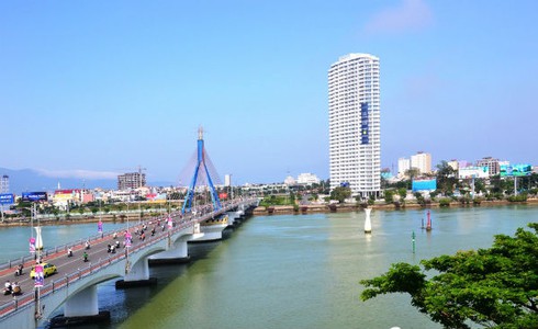 Đà Nẵng tiếp tục giữ vị trí “quán quân” năng lực cạnh tranh cấp tỉnh 2014 - ảnh 1