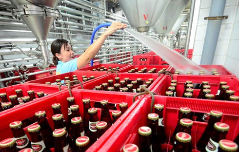 Lo mất ngàn tỷ, doanh nghiệp bia xin lùi tăng thuế - ảnh 1