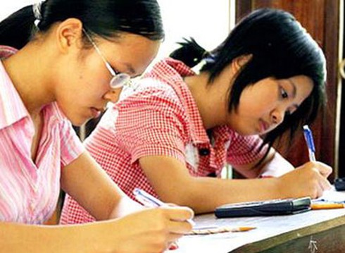 Hàng loạt trường ĐH tổ chức thi liên thông “chạy” luật mới - ảnh 1