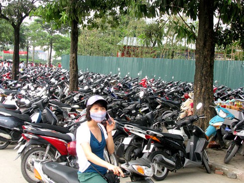 Toát mồ hôi tham dự màn nhảy đông kỉ lục - ảnh 3