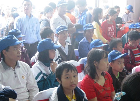 Nô nức đi kết hoa hướng dương cứu bệnh nhi ung thư - ảnh 4