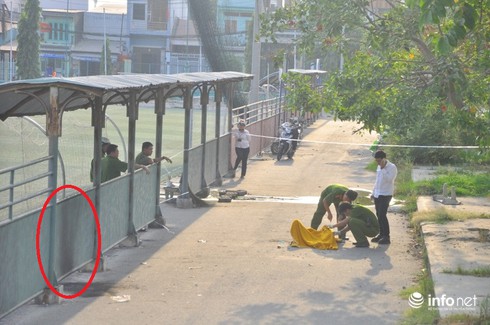 Cụ ông 70 tuổi tự đổ xăng lên người rồi châm lửa thiêu - ảnh 1