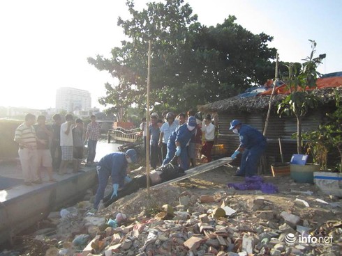 Tá hỏa phát hiện thi thể trên kênh Nhiêu Lộc-Thị Nghè - ảnh 1