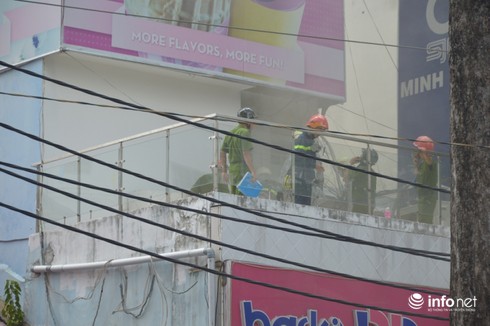 Chập điện, bình ga tủ kem nổ gây cháy nhà - ảnh 1