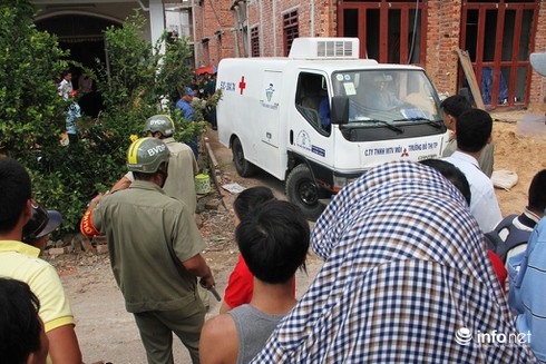 Hai thợ xây bị khối lượng lớn bê tông đè trúng thương vong - ảnh 2