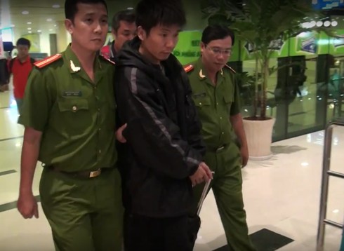 Bắt đối tượng người Trung Quốc giả danh công an lừa đảo xuyên quốc gia - ảnh 1