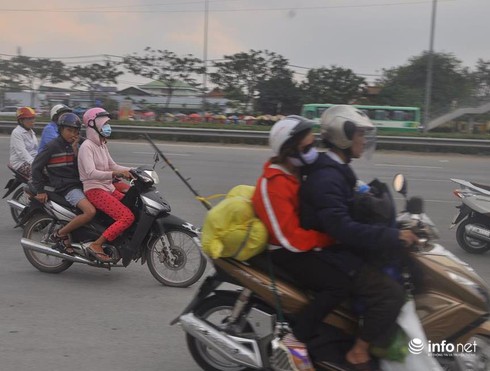 Đường về Sài Gòn ngày mùng 3 Tết thông thoáng, ổn định - ảnh 7