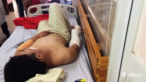 Đòi tiền, chủ quán cà phê bị bạn trai con nợ truy sát kinh hoàng - ảnh 1