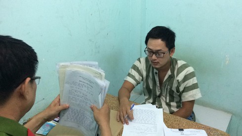 Giả danh công an lừa đảo chiếm đoạt tài sản các cô gái - ảnh 1