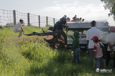 Nam sinh viên tử vong dưới hồ