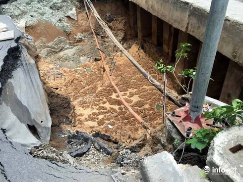 “Hố tử thần” trên đường Trường Sa ngày càng lan rộng, rất nguy hiểm - ảnh 2