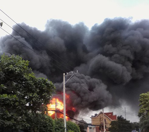 Cháy nhà ở Q.9, TP.HCM: Ít nhất 2 người chết - ảnh 2