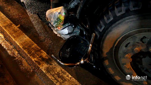 Người phụ nữ 54 tuổi bị xe tải cán thương tâm - ảnh 1