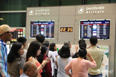 Kiều bào hối hả về quê ăn Tết - ảnh 5