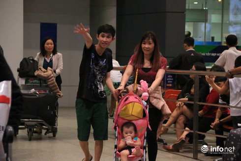 Kiều bào hối hả về quê ăn Tết - ảnh 10